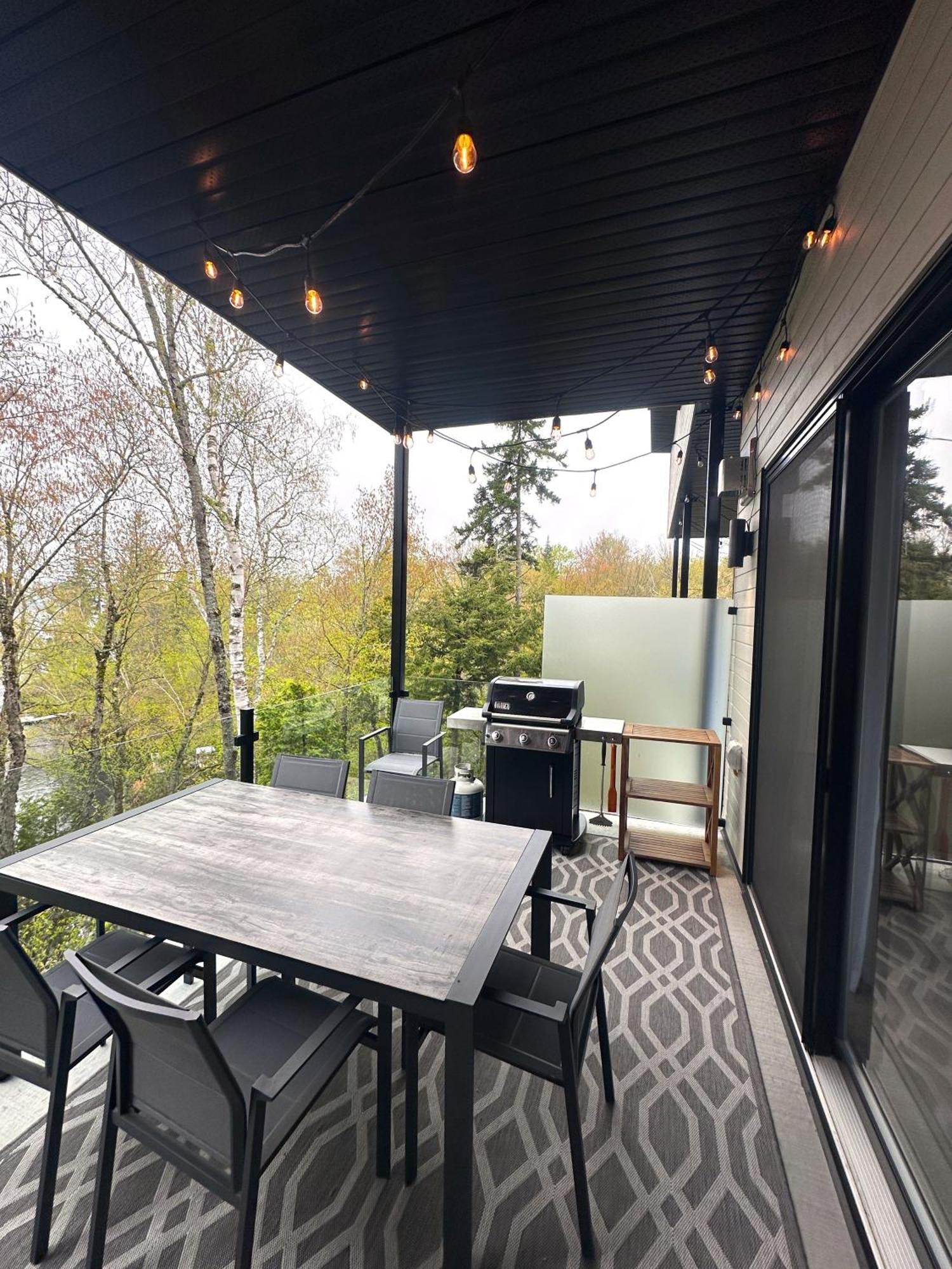 Le Riverain - Condo Neuf Au Bord De L'Eau Shawinigan Exterior foto